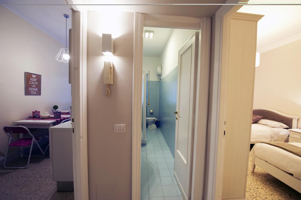 Aurora Guest House Rome Exterior photo